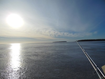 Остров Педай (слева) и Никольский (справа).JPG
